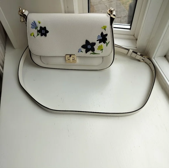 Kate Spade Elegant Cream Floral Women's Crossbody Bag - Picture 6 of 10